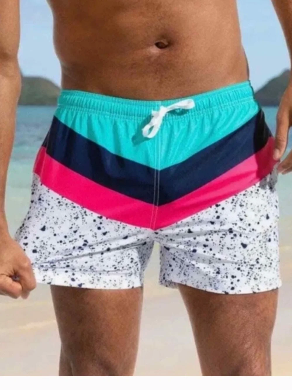 Chubbies The Aquatic Libations swim trunks size large Pink Blue Green